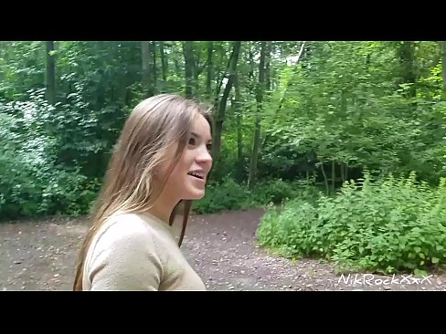 ❤️ Ech hunn dem Evelina virgeschloen datt mir op enger ëffentlecher Plaz fécken! Si sot jo. Dunn hunn ech hatt an den Arsch gefickt an an hirem Mond kum. Dunn huet si sech selwer gepisst. Anal Video bei eis lb.tube-sexer-com.ru